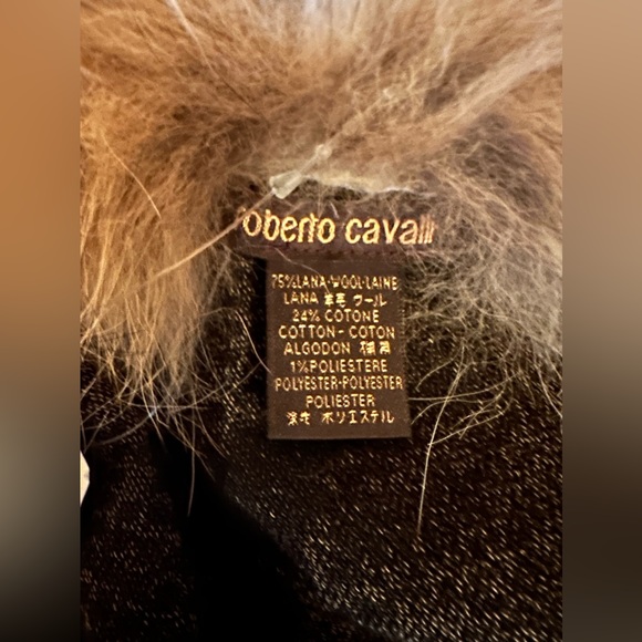 Roberto Cavalli Wool and Coyote Shawl - Picture 8 of 15